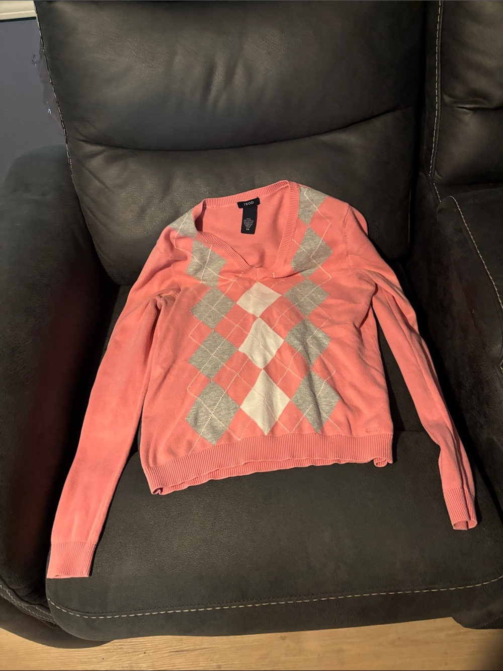 Izod Coral Argyle V-Neck Sweater with Gray and Cream Diamonds